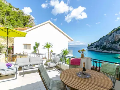 Ferienwohnung für 5 Personen (48 m²) in Zastražišće 3/10