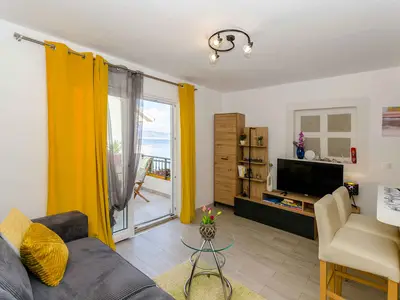 Ferienwohnung für 5 Personen (48 m²) in Zastražišće 4/10