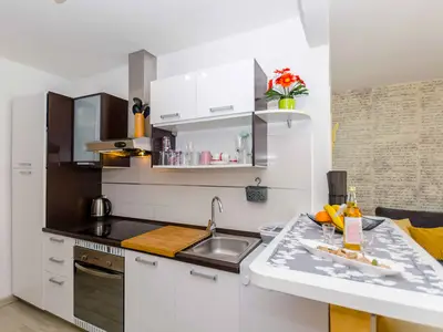 Ferienwohnung für 5 Personen (48 m²) in Zastražišće 8/10