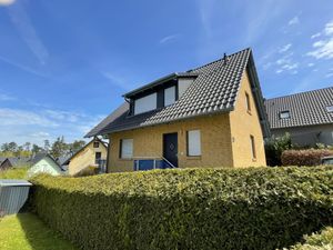 23860554-Ferienwohnung-2--300x225-0