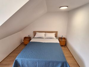 24000155-Ferienwohnung-2--300x225-3