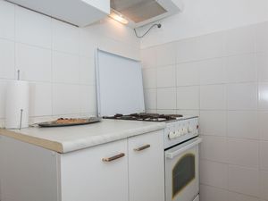 23940714-Ferienwohnung-5--300x225-3