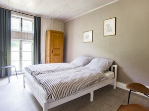 24054184-Ferienwohnung-5--300x225-3