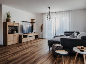 23892481-Ferienwohnung-8--300x225-4