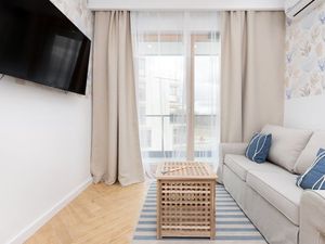 23589771-Ferienwohnung-4--300x225-5