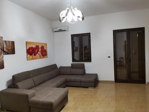 24029918-Ferienwohnung-6--300x225-3