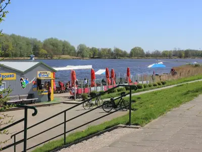 Ostesee mit Wasserskianlage