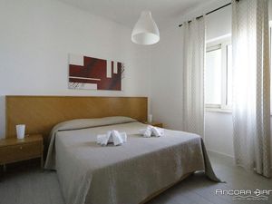 23505417-Ferienwohnung-5--300x225-2