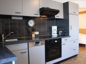 23871066-Ferienwohnung-2--300x225-3