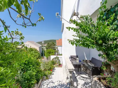 Ferienwohnung für 10 Personen (120 m²) in Zavalatica 2/10