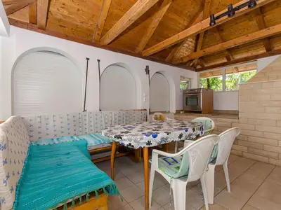 Ferienwohnung für 10 Personen (120 m²) in Zavalatica 3/10