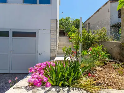 Ferienwohnung für 10 Personen (120 m²) in Zavalatica 5/10