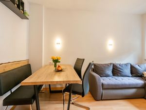 23566234-Ferienwohnung-4--300x225-2