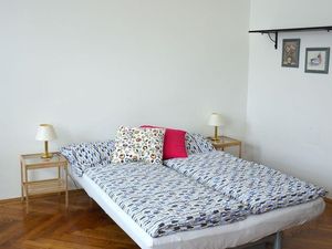 23700930-Ferienwohnung-2--300x225-4