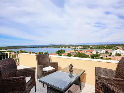 Ferienwohnung für 6 Personen (100 m²) in Lovište 3/10