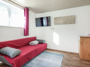 23758995-Ferienwohnung-4--300x225-2