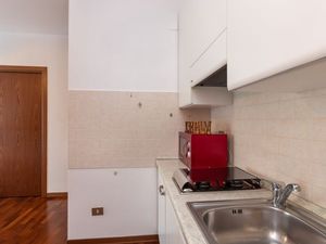 23181063-Ferienwohnung-2--300x225-5