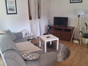 23936772-Ferienwohnung-3--300x225-1