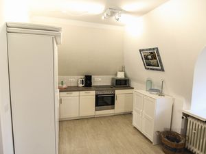 24059532-Ferienwohnung-2--300x225-5