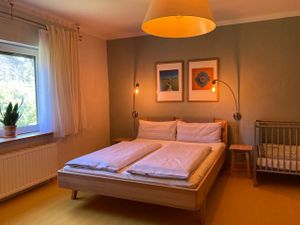 23457865-Ferienwohnung-7--300x225-4