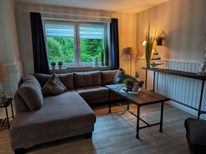 24060701-Ferienwohnung-6--300x225-1