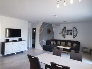 23665420-Ferienwohnung-4--300x225-3