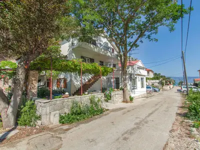 Ferienwohnung für 4 Personen (65 m²) in Zastražišće 3/10