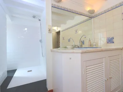 Bad/Dusche