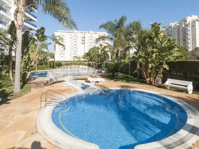 PoolOfHouse