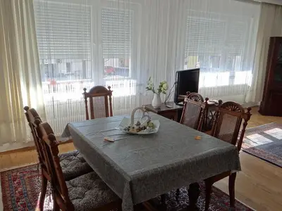 Ferienwohnung für 4 Personen (95 m²) in Neunkirchen 7/10