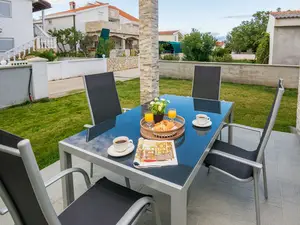 Ferienwohnung für 4 Personen in Vir