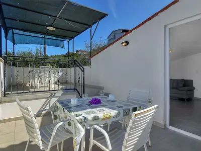 balcony-terrace