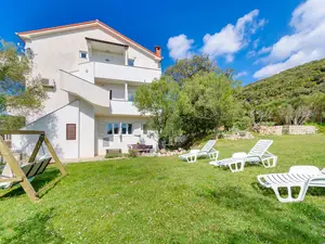 Ferienwohnung für 5 Personen (28 m²) in Rab