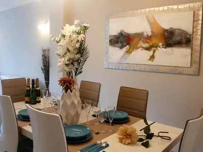 Essbereich. Wohnzimmer
