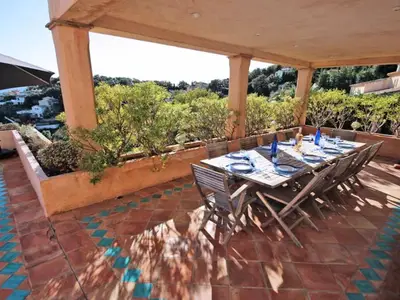 Ferienwohnung für 11 Personen (280 m²) in Cabasse 6/10