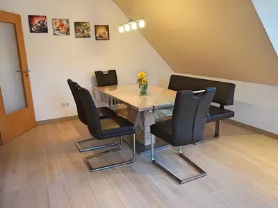 Ferienwohnung für 6 Personen (100 m²) in Königsfeld 8/10 Ferienwohnung für 6 Personen (100 m²) in Königsfeld 8/10