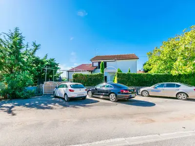 Ferienwohnung für 8 Personen (160 m²) in Krk 3/10