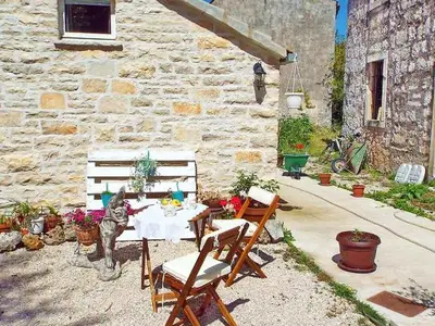 Ferienwohnung für 2 Personen (25 m²) in Žrnovo 8/10