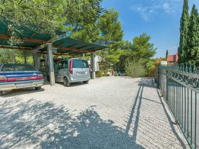 Ferienwohnung für 4 Personen (55 m²) in Milna 8/10