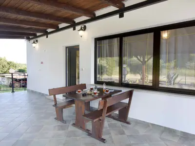 Ferienwohnung für 4 Personen (54 m²) in Crveni Vrh 2/10