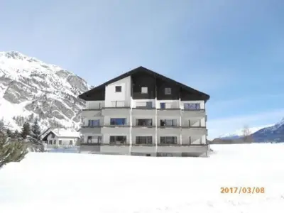 Aussenansicht WinterChesa Allegria
