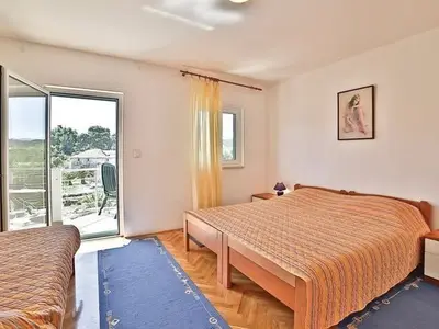 Ferienwohnung für 6 Personen in Otok Veli Drvenik 8/10
