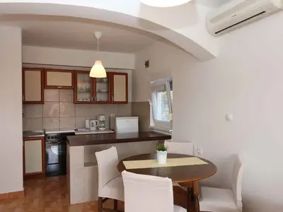 Ferienwohnung für 5 Personen (50 m²) in Šilo 9/10