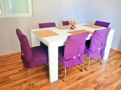 DiningRoom