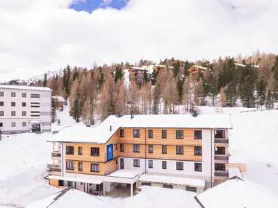 ExteriorWinter