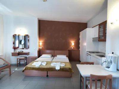 Schlafbereich. Studio mit zwei Einzelbetten, Kitchenette