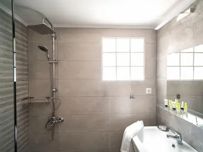 Bad/Dusche