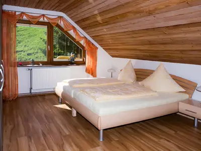 fewohofblick-schlafzimmer