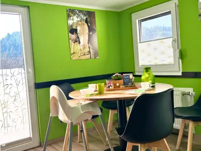 komplett ausgestattete Küche