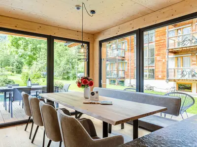 DiningRoom